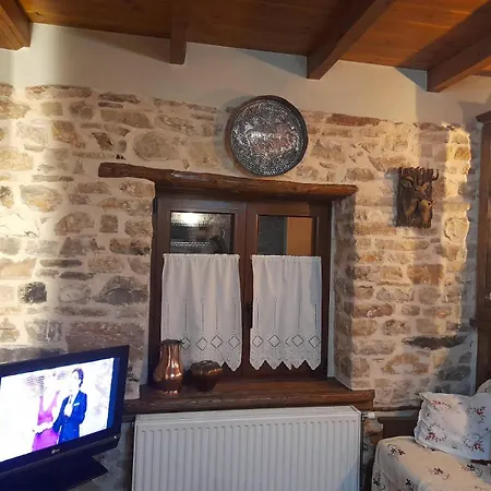 το αρχοντικό της λ.π